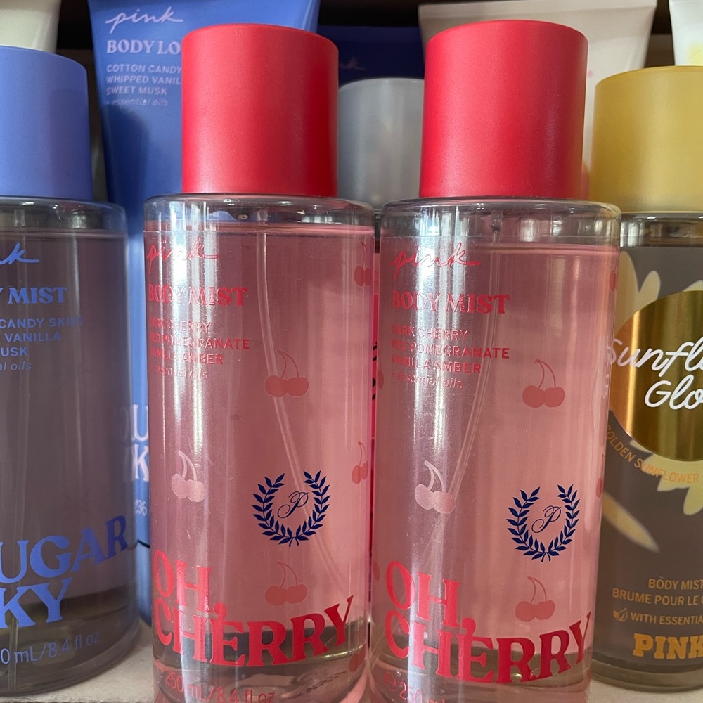 2 Pink Oh Cherry Body Mist